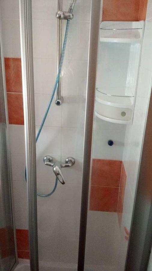 Apartamento De 3 Habitaciones Cercano A La Playa Таріфа Екстер'єр фото